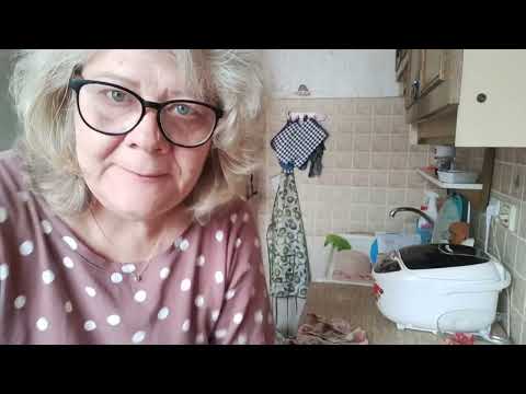 Видео: История одного выходного клинеров в Москве!)Химчистка дивана, мойка внутренних стёкл духовки, коврик