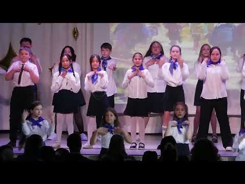 Видео: Выпускной. Торжественная линейка 4 классы 2025