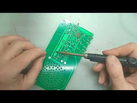 Видео: Простое радио из Китайского набора.