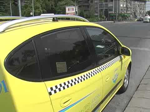 Видео: Такситата в жегите, Пловдив