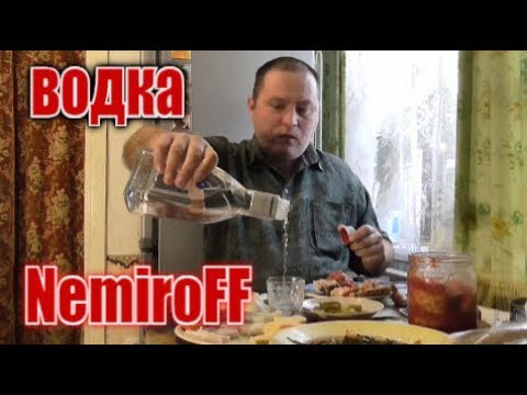Видео: Пью водку "NemiroFF" под сало с рыбой. Отмечаем 25 000 подписчиков.