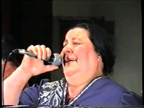 Видео: Недялка Керанова - Като седиш Кино Кинче