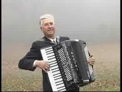 Видео: Bulgarian Folklore: Димитър Стойков - Авренска джока