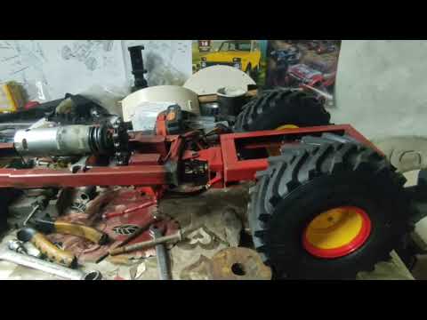 Видео: Трактор кировец к 710 м на радиоуправлении.