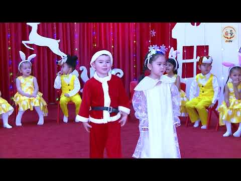 Видео: Новый год в группе "Улыбка". Детский сад ДиДи