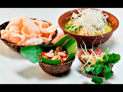 Видео: Сотэ Айям. Индонезийский куриный суп