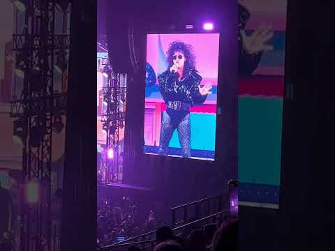 Видео: Юлия Дмитриевна Зиверт(ZIVERT) — «Безболезненно И Сияй» 🇷🇺 21.10.2025 Кишинёв(CHISINAU), Молдовa🇲🇩.