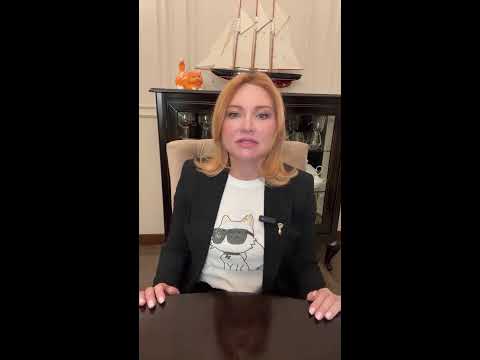 Видео: Вопрос-ответ. Сайты знакомств потеря времени. Он пишет, но не зовет на свидание