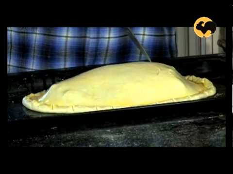 Видео: Семга в тесте. На кухне у Марты 05