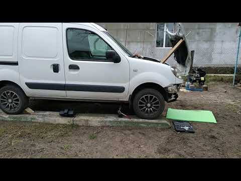 Видео: Заміна масла КПП Рено кенго 1.5 DCI. 68 к/с Renault Kangoo