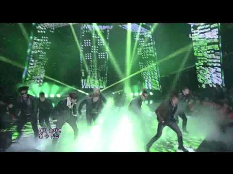 Видео: Донг Банг Шин Ки (TVXQ) [Humanoids] @SBS Inkigayo Популярная песня 20121216