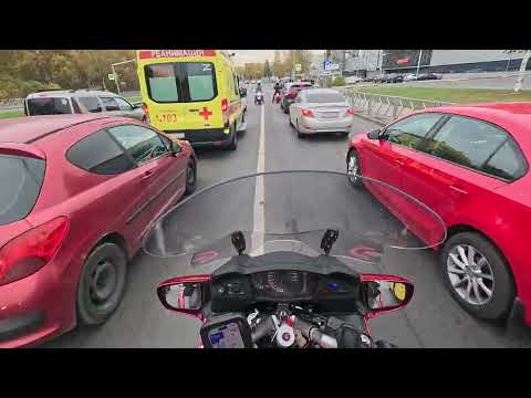 Видео: Движение в мотоколонне от места сбора до Туношны. Закрытие мотосезона Ярославль 2025