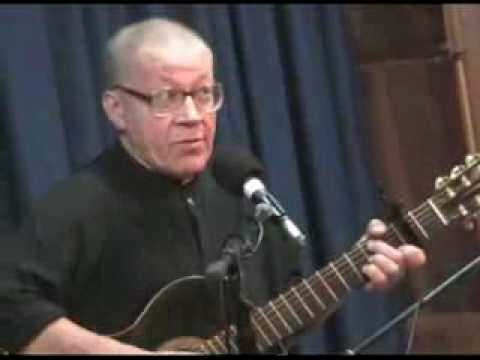 Видео: Виктор Луферов - Мой март на все лады меня ругает