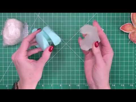 Видео: Цимбидиум из холодного фарфора.  Как работать с молдами губы и колонки