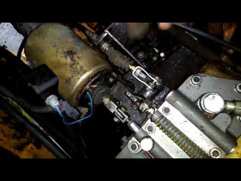 Видео: Погрузчик едет одинаково плохо вперед и назад