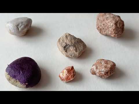 Видео: Собираю камни