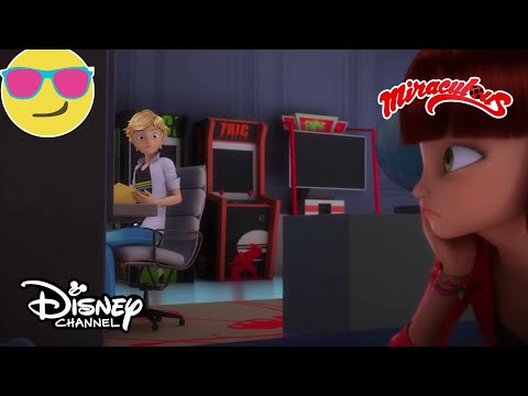 Видео: Маринет следи Ейдриън и Лайла | Мега-чудесата | Disney Channel Bulgaria