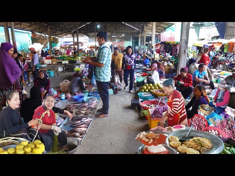 Видео: Жареные во фритюре бананы, десерты, завтраки и рыночная еда — камбоджийская уличная еда