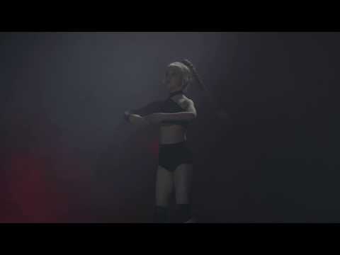 Видео: Современная хореография соло (номер "В одно мгновенье видеть вечность") Зимний концерт 2020 КЦ Слава