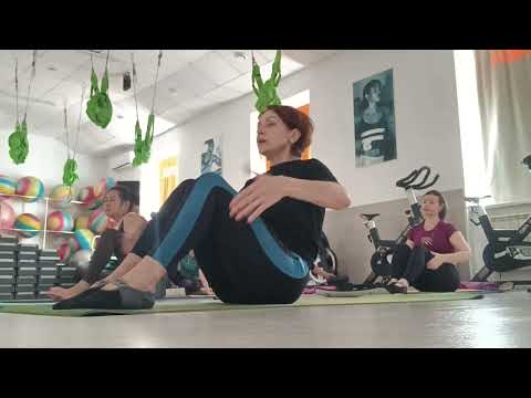 Видео: Мягкая йога . укрепляем мышцы, связки, суставы#yoga #stretching #здоровая  спина#йога для новичков