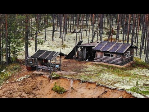 Видео: Пеше-водный поход с рыбалкой. Часть 4. Лесная изба. Хариус на спиннинг. Один в тайге. Сплав по реке