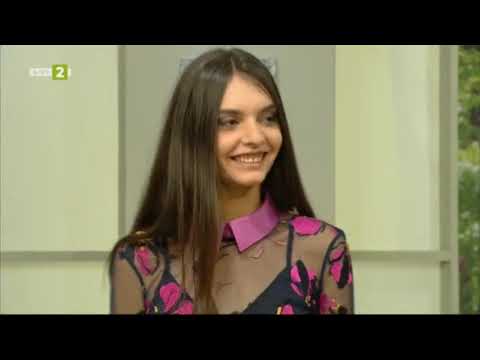 Видео: ЕВГЕНИЯ ЖИВКОВА ЗА МИНИМАЛИЗМА В МОДАТА