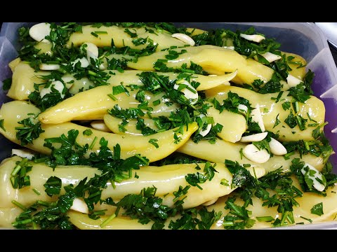 Видео: МАРИНОВАННЫЙ ОСТРЫЙ ПЕРЕЦ САМЫЙ ВКУСНЫЙ РЕЦЕПТ ЗАКУСКИ ЗАГОТОВКА НА ЗИМУ съедается в миг HOT PEPPER