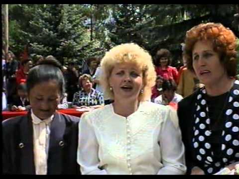 Видео: Последний звонок школа №1 с.Ананьево 1996 год. (неполная версия :) )