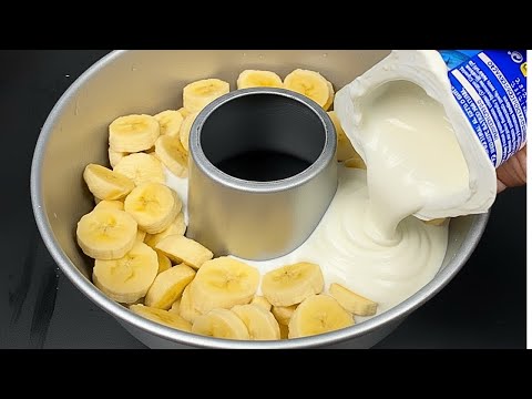 Видео: Взбейте йогурт с бананом! Знаменитый французский десерт за 5 минут! Выпекать не нужно!