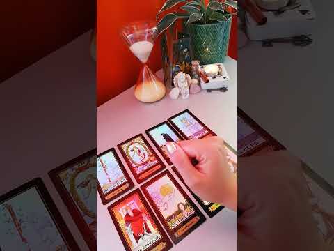 Видео: ВОДОЛЕЙ през септември ♒ месечна ТАРО прогноза 🔮