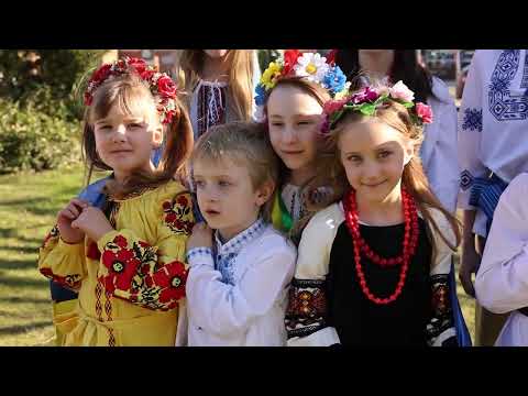 Видео: Посміхайтеся, люди, частіше!!!