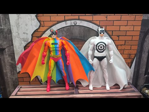 Видео: Читаю обзор фигурки Бэтмена Rainbow