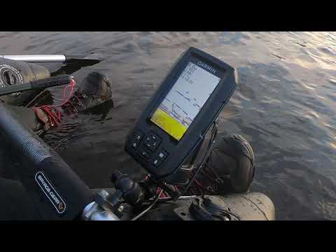 Видео: Ловля Судака на VIBы в отвес. Подъемы судака в эхолоте GARMIN VIVID 4