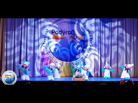 Видео: Театр танца "Джига-Дрыга" - Смурфики / Theatre of dance "Djiga-Driga" - Smurfs