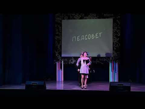 Видео: Волшебник-недоучка. Дарья Зеленкова и театр «Балаган»