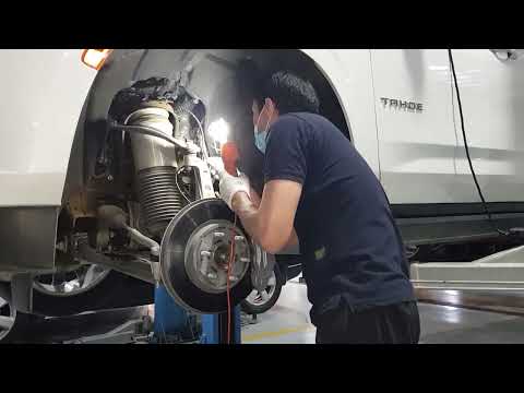 Видео: Обслуживание подвески с DTC C102E 14 | Модель Tahoe, Yukon, Denali 2021 года.