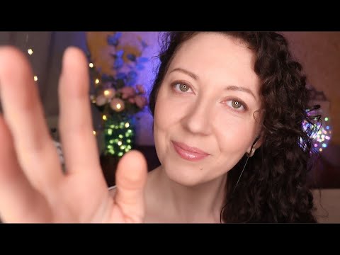 Видео: ОЧЕНЬ БЛИЗКИЙ АСМР 🤗 ЗВУКИ РТА / ДВИЖЕНИЯ РУК / ASMR UP CLOSE AND PERSONAL