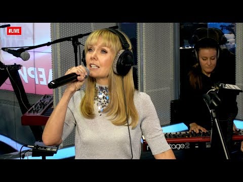 Видео: Валерия - По Серпантину (LIVE @ Авторадио)