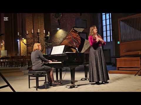 Видео: Где страсть встречается с болью —«È destin! Debbo andarmene…» Ария Мюзетты из «Богема» (Леонкавалло)