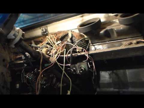 Видео: Установка аварийной световой сигнализации ВАЗ 2101-Классика.