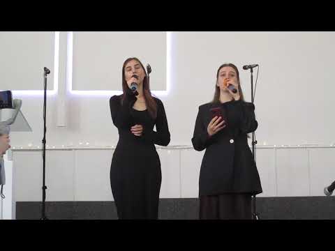 Видео: В городе тихая осень