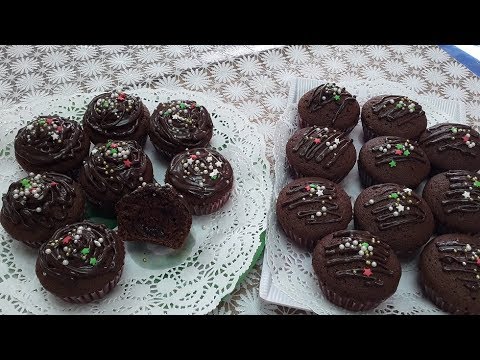 Видео: Шоколадные капкейки с яблочно- клубничным повидлом