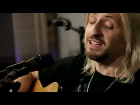 Видео: Нервы — Кому ты звонишь (acoustic)