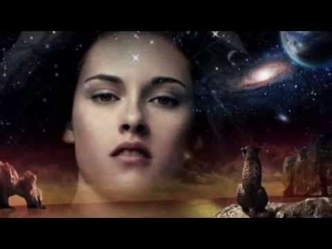 Видео: любить издалека...