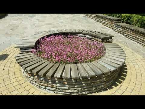 Видео: Монумент "Света Богородица с Младенеца"  гр. Хасково