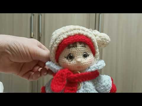Видео: МК "Кукла Дашутка" крючком//Шубка.