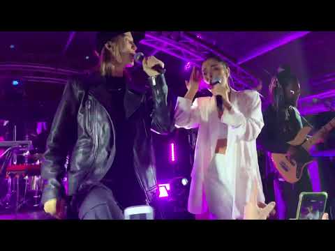 Видео: #2Маши Босая 30.08.2020 Летний концерт на корабле