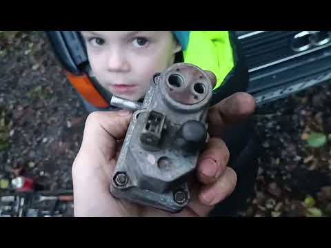 Видео: Заменил РУД  035133403Е. Ауди 100с3 2.2ku.