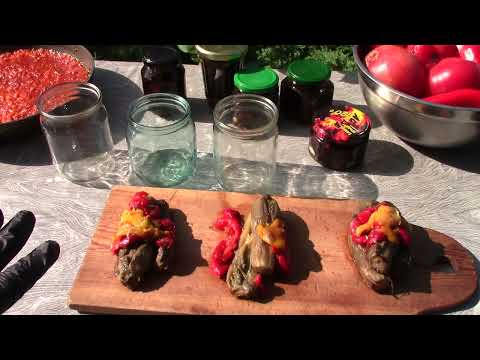 Видео: На зиму.  Запеченные баклажаны и перцы в заливке.