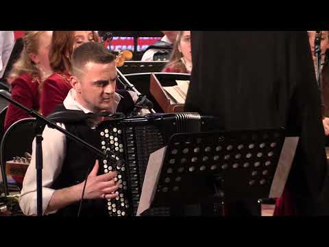 Видео: Астор Пьяццолла "Виолентанго" солист Пётр Войченко, дирижёр Денис Черта